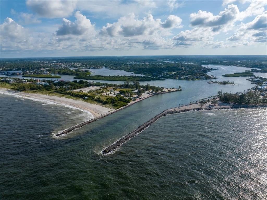 Bayshore Road Nokomis, FL 34275 - Photo 40 of 42 an aerial view of a city