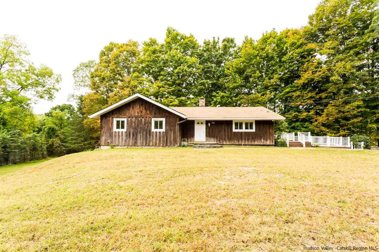 24 Albright Lane Stone Ridge, NY 12484 - Photo 1 of 25 Photo 1