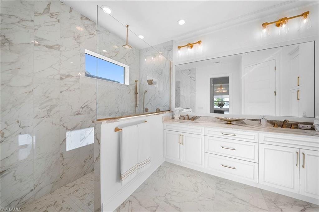 8923 Gustavia Court Naples, FL 34113 - Photo 29 of 50