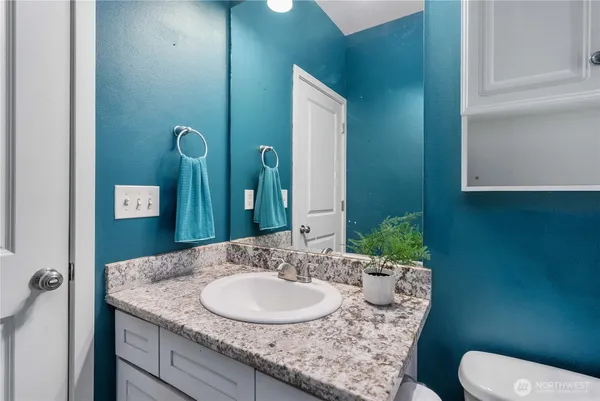 $699,950 | 7805 300th St Court South, Roy, WA 98580