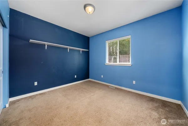 $699,950 | 7805 300th St Court South, Roy, WA 98580