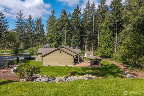 $699,950 | 7805 300th St Court South, Roy, WA 98580