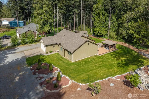$699,950 | 7805 300th St Court South, Roy, WA 98580