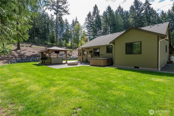 $699,950 | 7805 300th St Court South, Roy, WA 98580