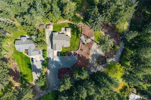 $699,950 | 7805 300th St Court South, Roy, WA 98580