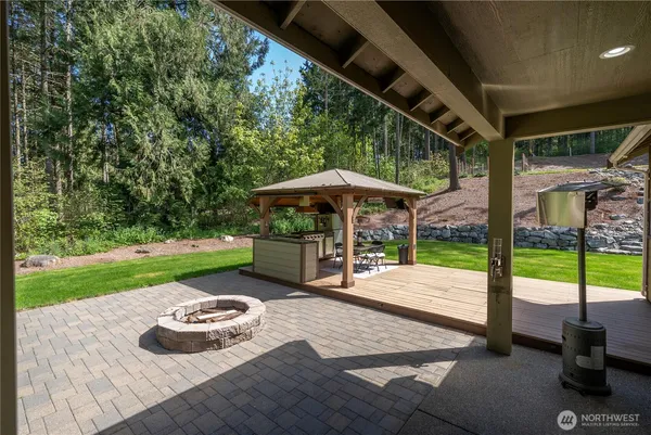 $699,950 | 7805 300th St Court South, Roy, WA 98580