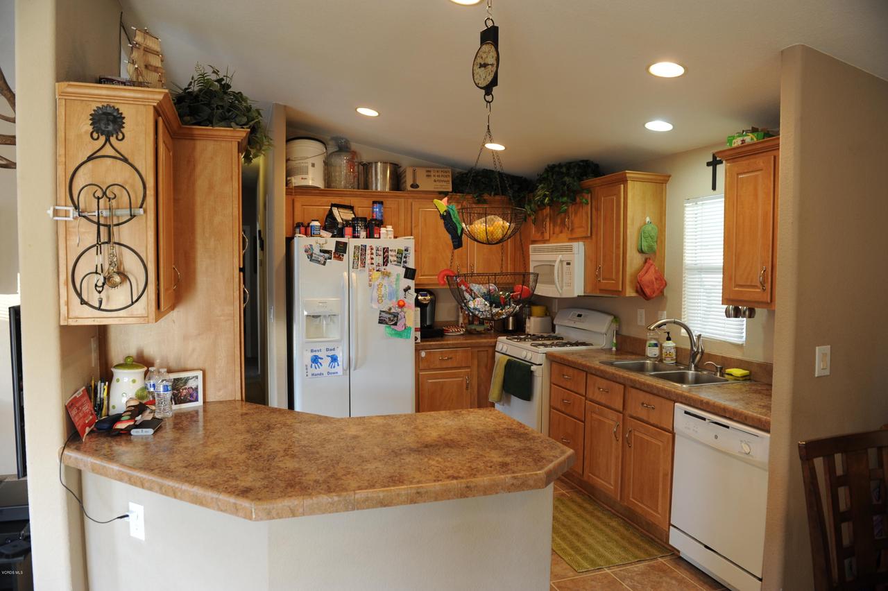 1550-1550 Rory Lane, Unit 131 Simi Valley, CA 93063 - Photo 8 of 13 Gallery Image 8