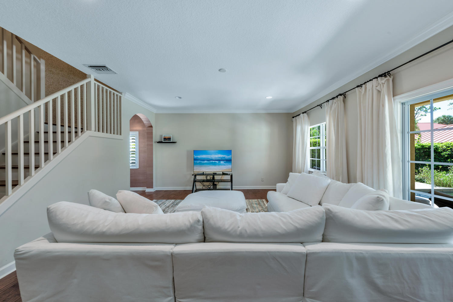 108 White Wing Lane Jupiter, FL 33458 - Photo 5 of 41 FAMILY ROOM