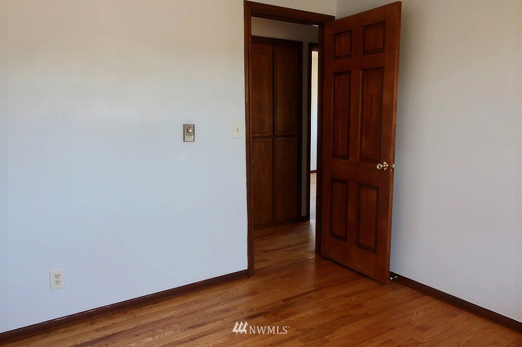 3241 Maple Street Longview, WA 98632 - Photo 14 of 20 Gallery Image 14