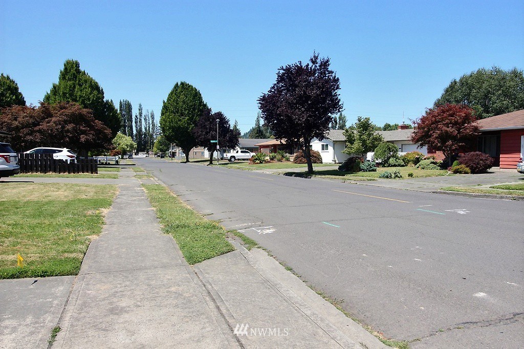 3241 Maple Street Longview, WA 98632 - Photo 17 of 20 Gallery Image 17