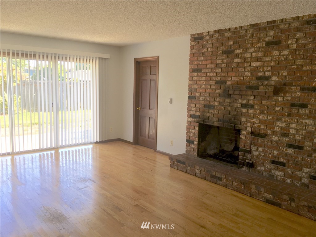 3241 Maple Street Longview, WA 98632 - Photo 7 of 20 Gallery Image 7