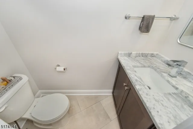 $5,000 | 302 South Street, Unit A, New Providence, NJ 07974