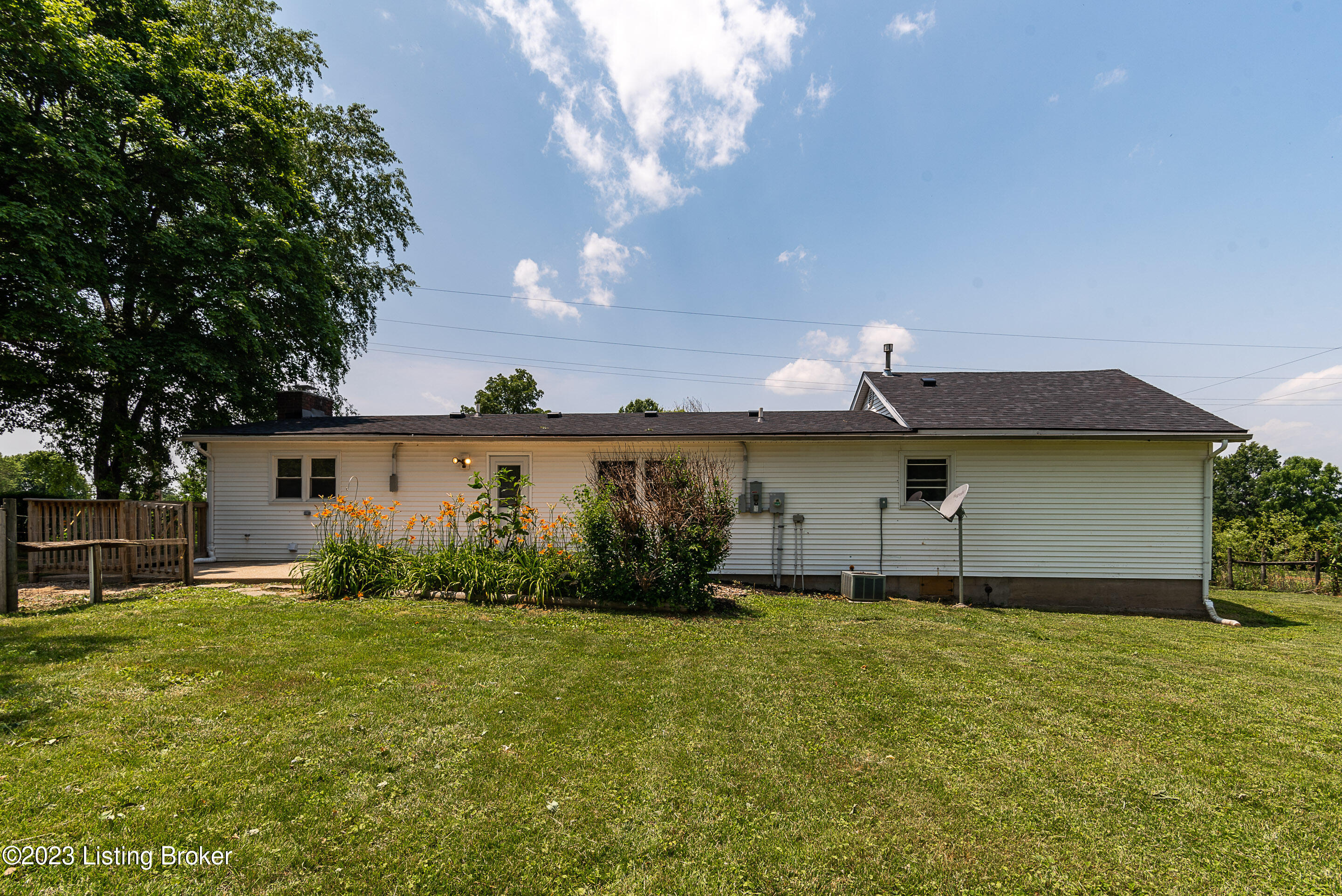 1400 Stapleton Road Bagdad, KY 40003 - Photo 29 of 34 DHI-32