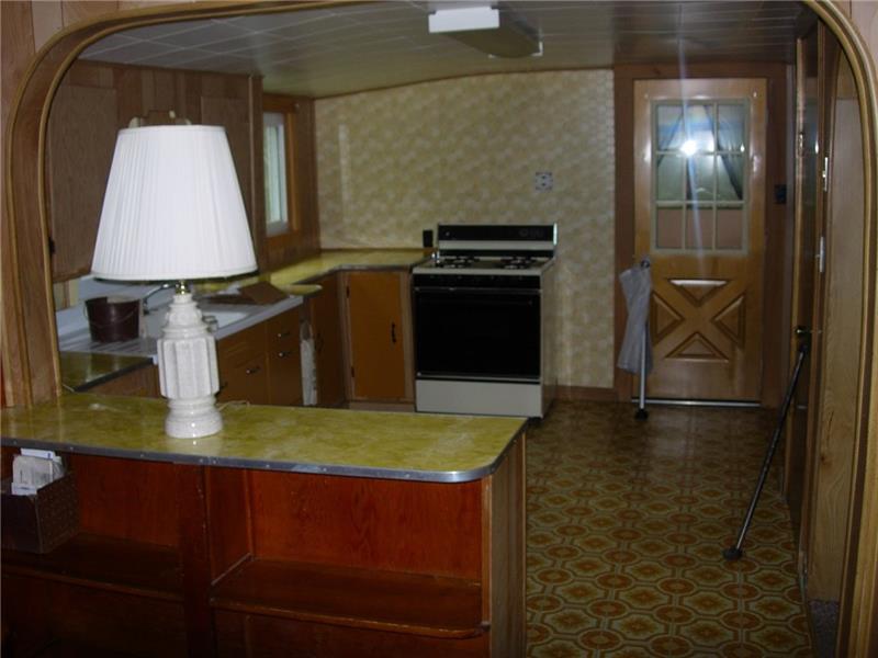 836 Gardner Center Road New Castle, PA 16101 - Photo 8 of 8
