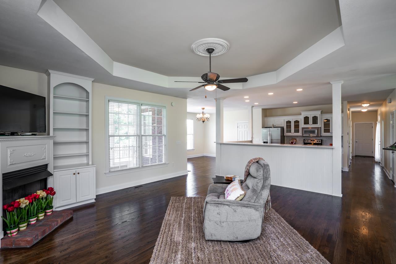 122 Grandview Drive Inman, SC 29349 - Photo 3 of 36