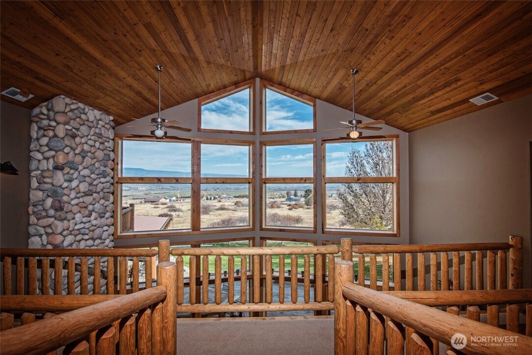 1441 Watt Canyon Road Thorp, WA 98946 - Photo 4 of 33 Gallery Image 4