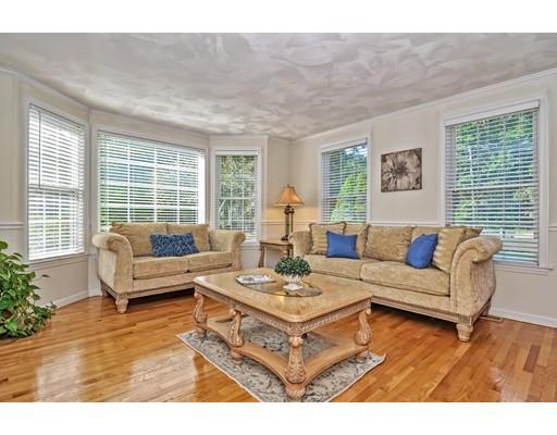 27 Huntsbridge Road North Attleboro, MA 02760 - Photo 13 of 42 Gallery Image 13