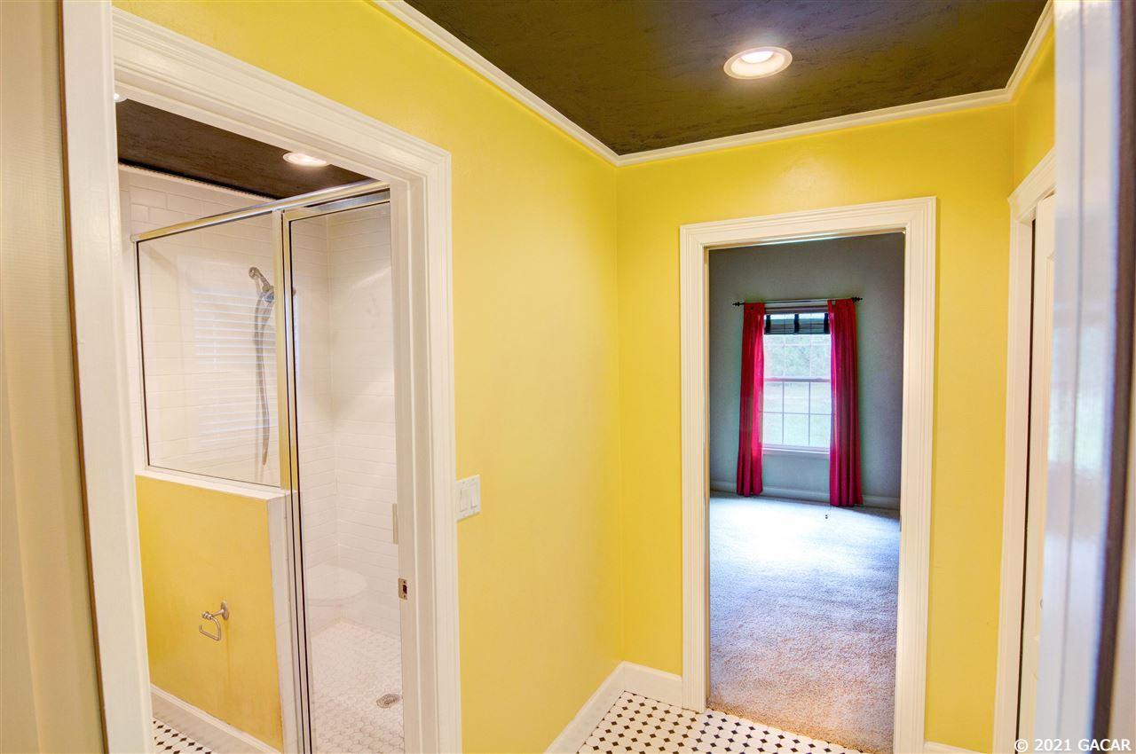 9264 Southwest 90th Street Gainesville, FL 32608 - Photo 12 of 21
