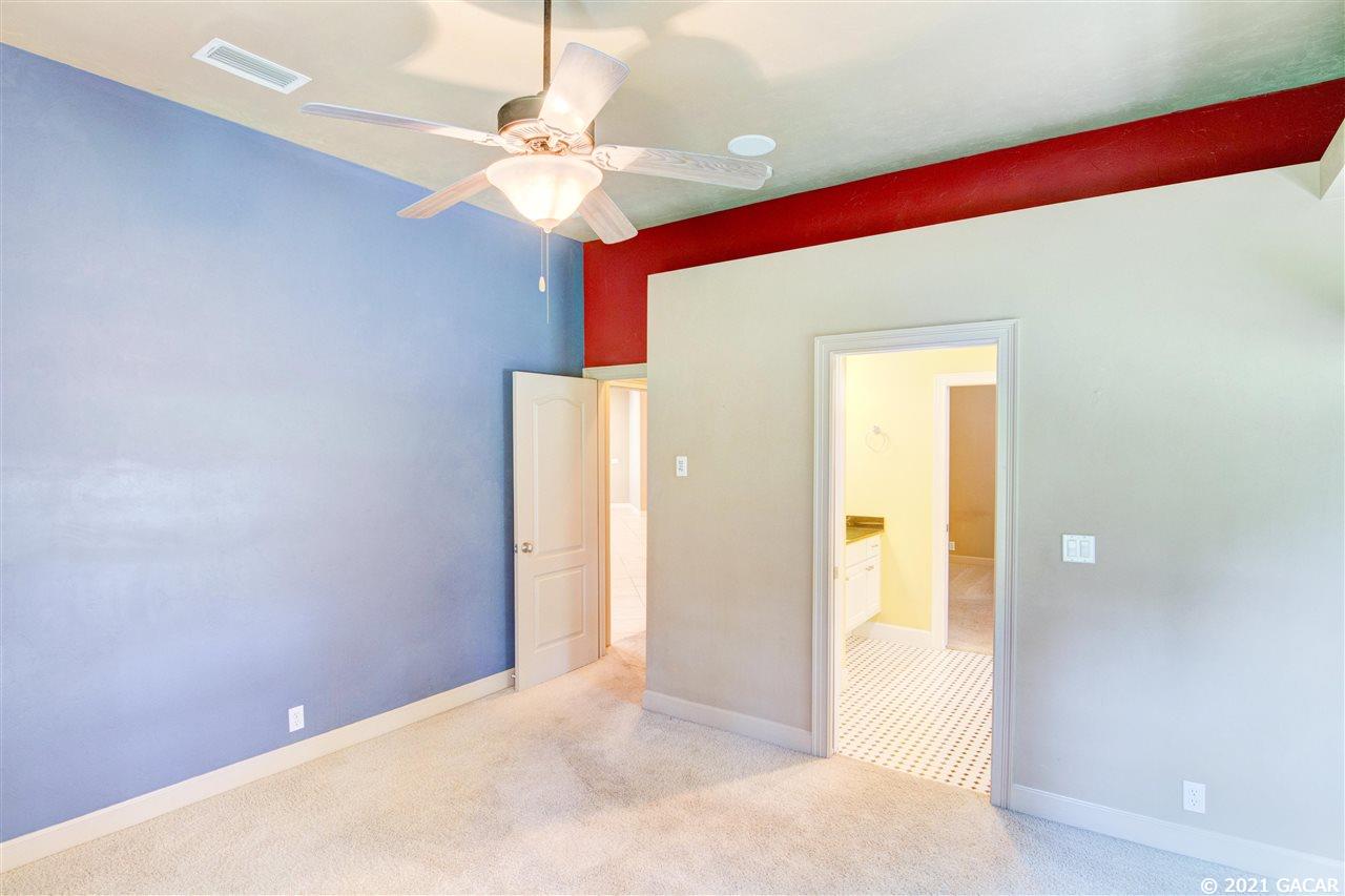 9264 Southwest 90th Street Gainesville, FL 32608 - Photo 13 of 21