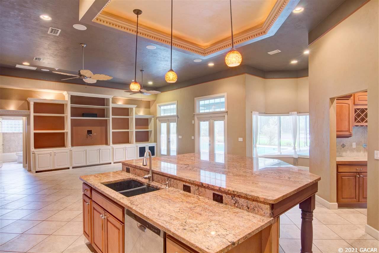 9264 Southwest 90th Street Gainesville, FL 32608 - Photo 7 of 21