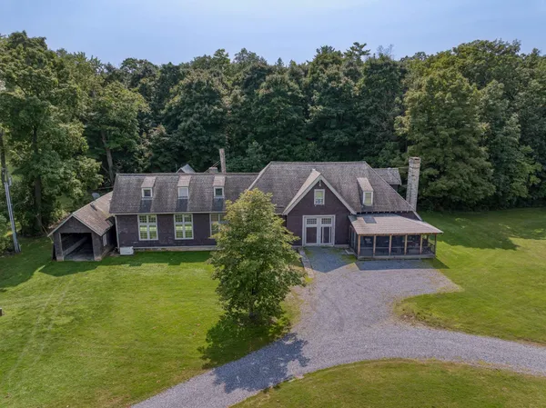 $22,900,000 | 1044 Grosse Point Road, Ferrisburgh, VT 05456
