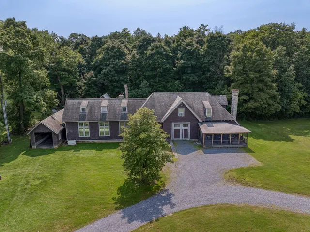 $22,900,000 | 1044 Grosse Point Road, Ferrisburgh, VT 05456