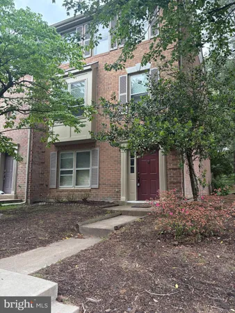 $3,150 | 5623 Gresham Lane, Centreville, VA 20120