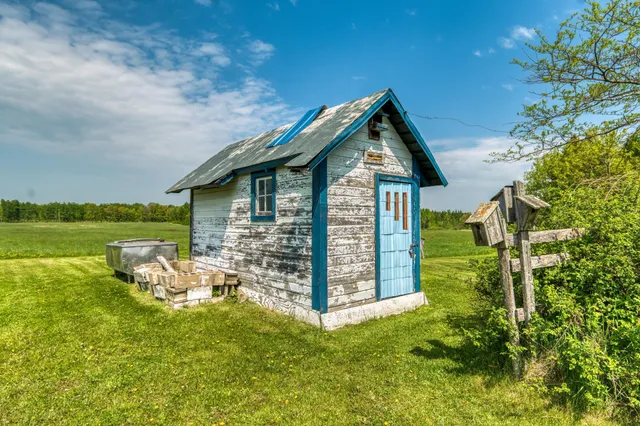 $350,000 | 47577 367th Place, Palisade, MN 56469