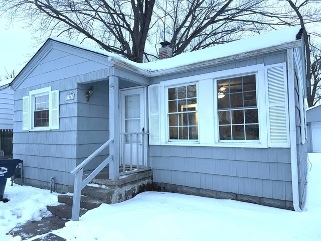 $89,900 | 3912 St Charles Street, Anderson, IN 46013