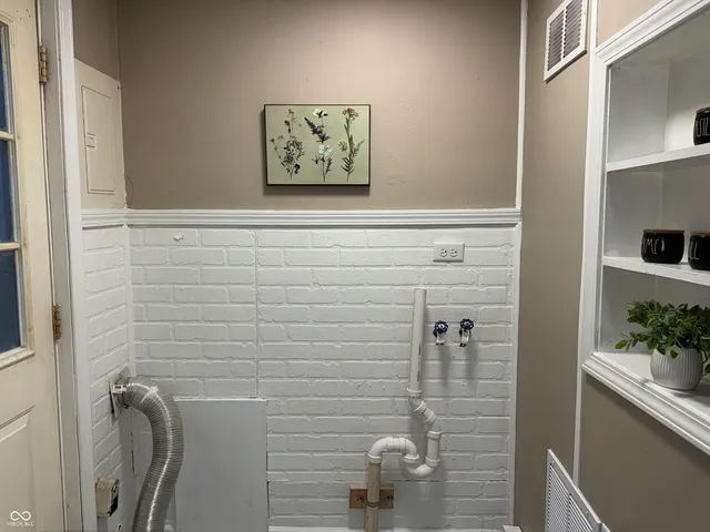 $89,900 | 3912 St Charles Street, Anderson, IN 46013