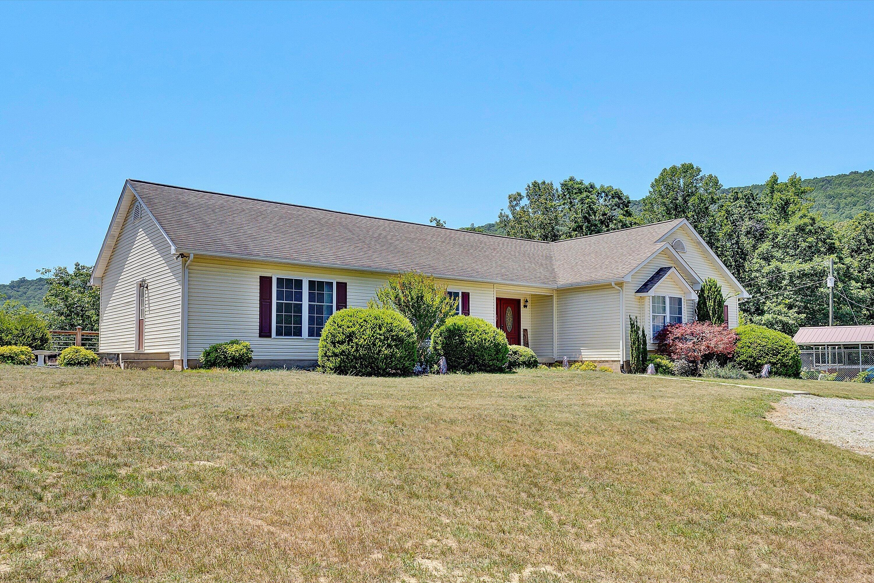 271 Camp Mitchell Road New Castle, VA 24127 - Photo 2 of 40 02-201A0177