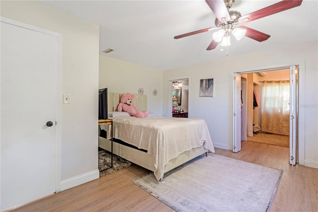 461 Vihlen Road Sanford, FL 32771 - Photo 7 of 28