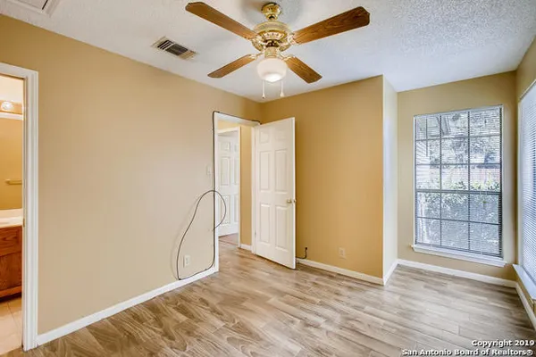 $2,450 | 8826 Lost Woods, San Antonio, TX 78240