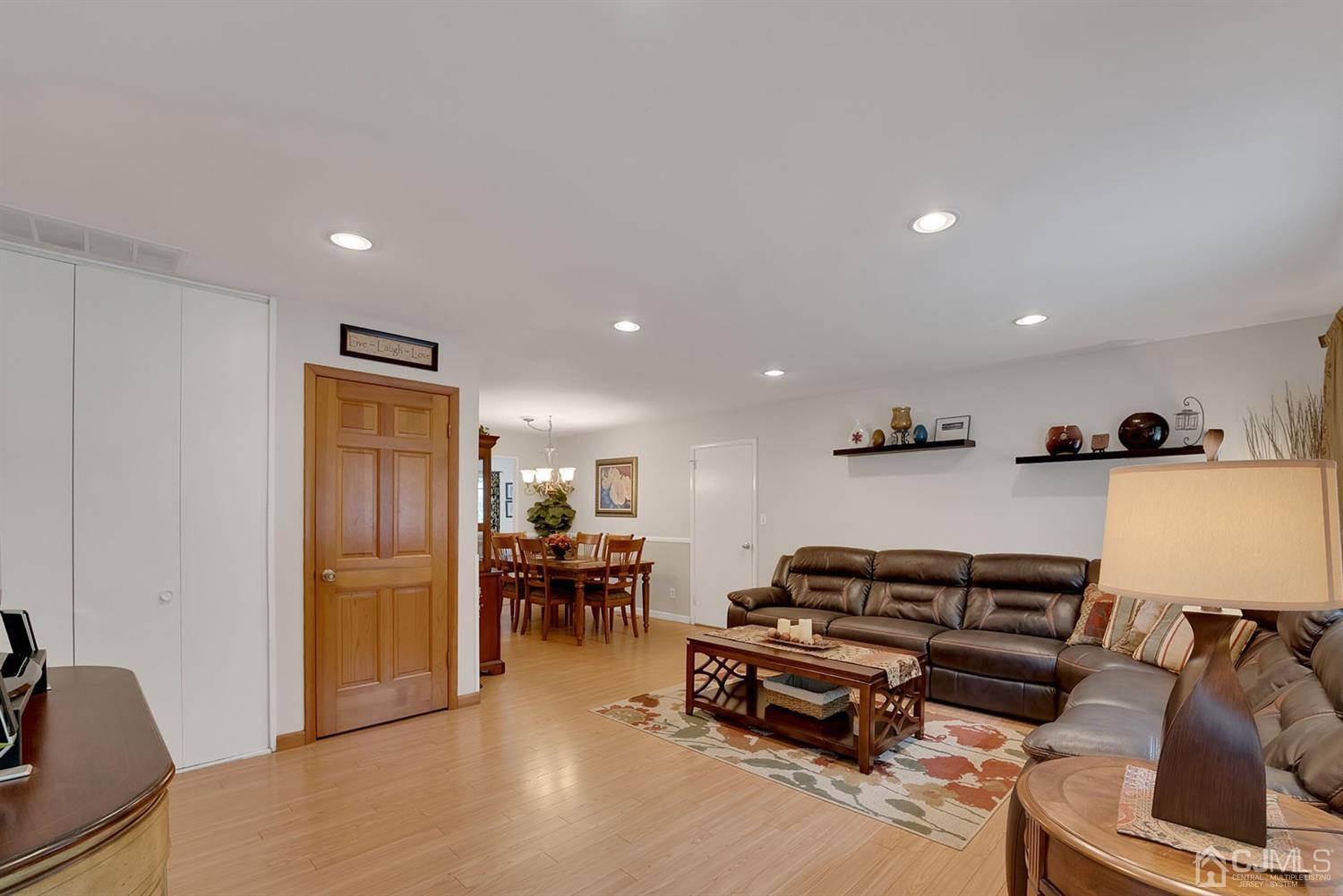 30 Savage Road Kendall Park, NJ 08824 - Photo 4 of 20 a living room with furniture