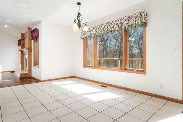 $450,000 | 261 West Redtail Lane, Oregon, IL 61061
