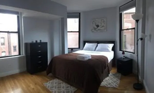 $5,250 | 10 Charlesgate East, Unit 404, Boston, MA 02215