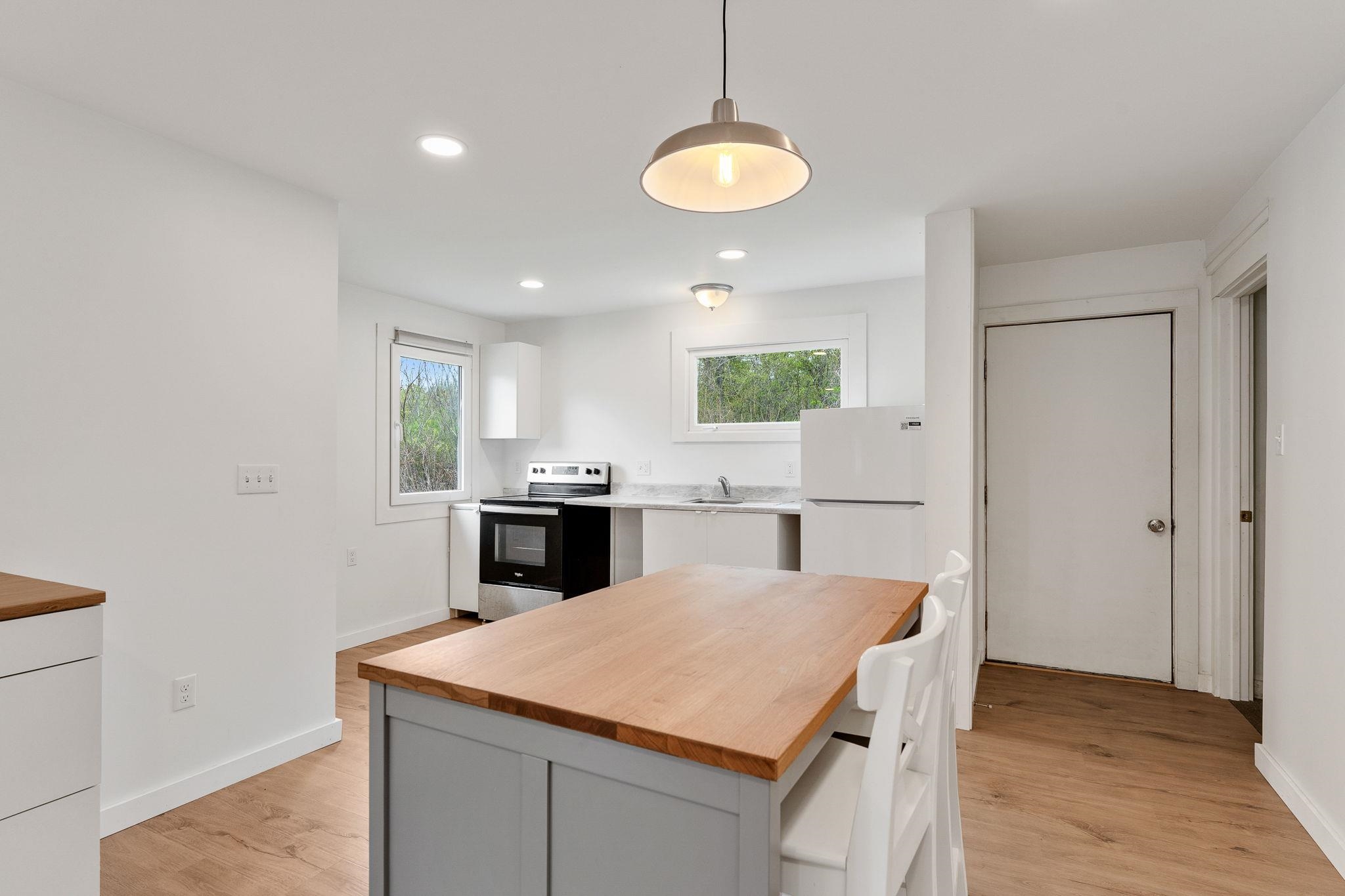 41 Jacques Street Barre, VT 05641 - Photo 6 of 35