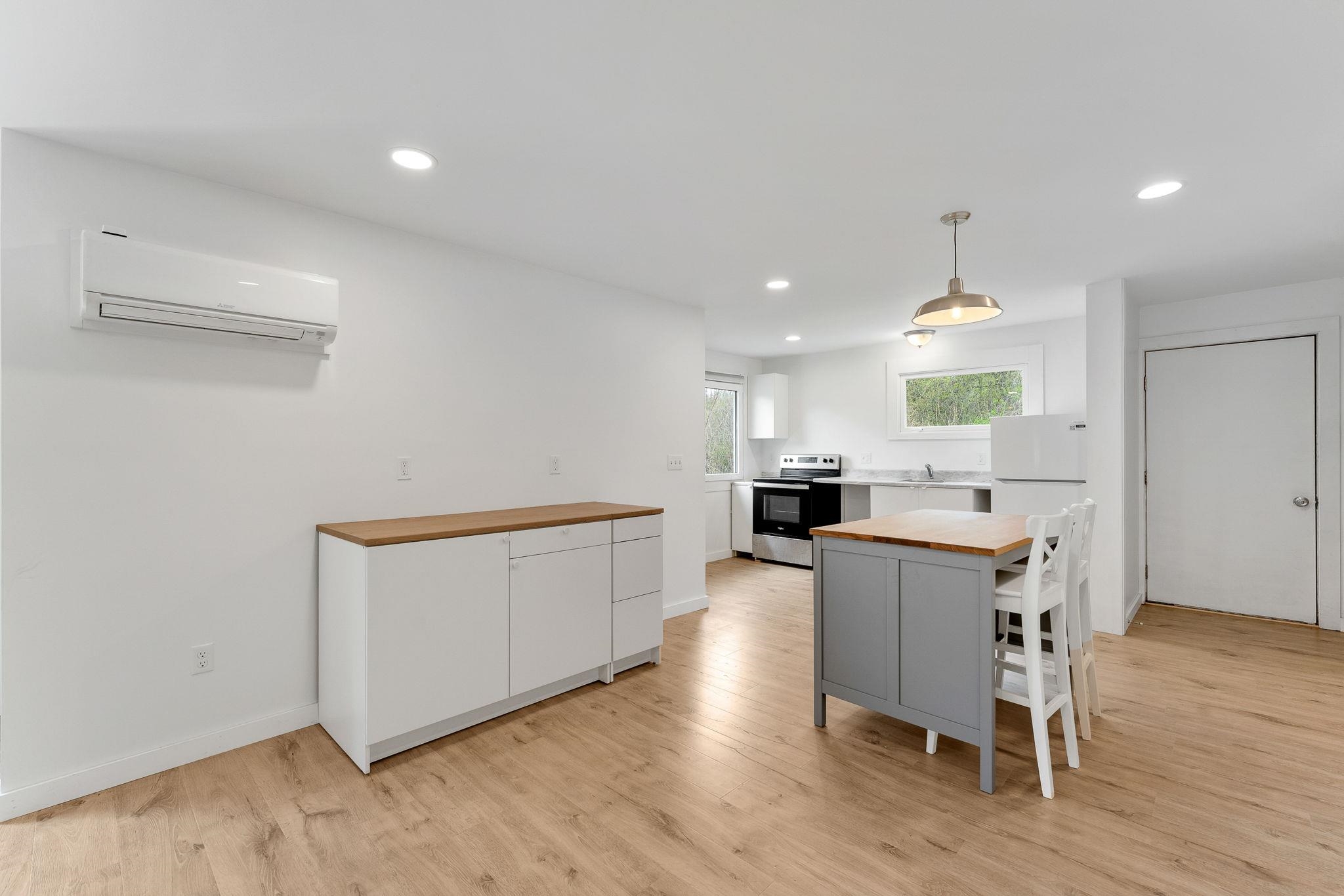 41 Jacques Street Barre, VT 05641 - Photo 7 of 35