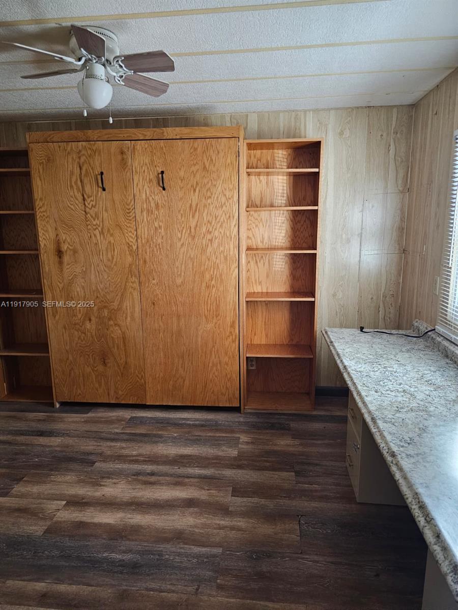 18620 Wildlife Trail, Unit 18620 Spring Hill, FL 34610 - Photo 11 of 19 a view of an empty room with a sink
