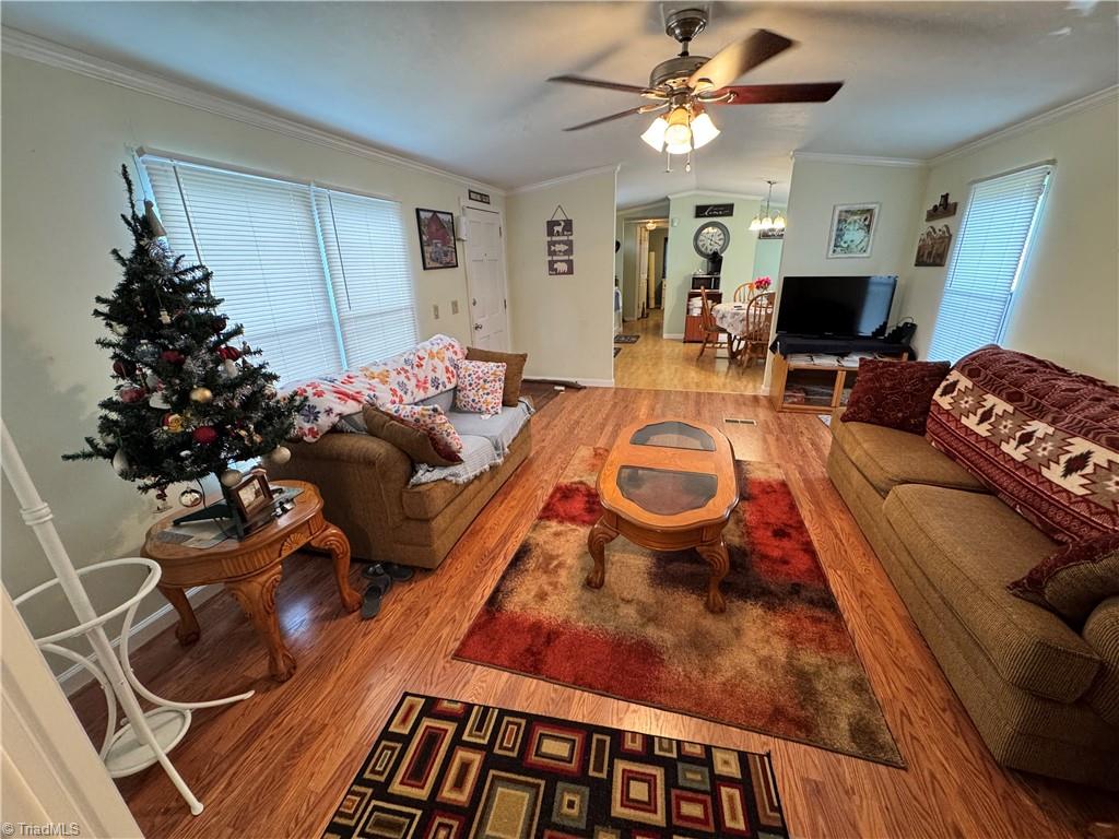 429 Wayne Marshall Road Elkin, NC 28621 - Photo 7 of 19