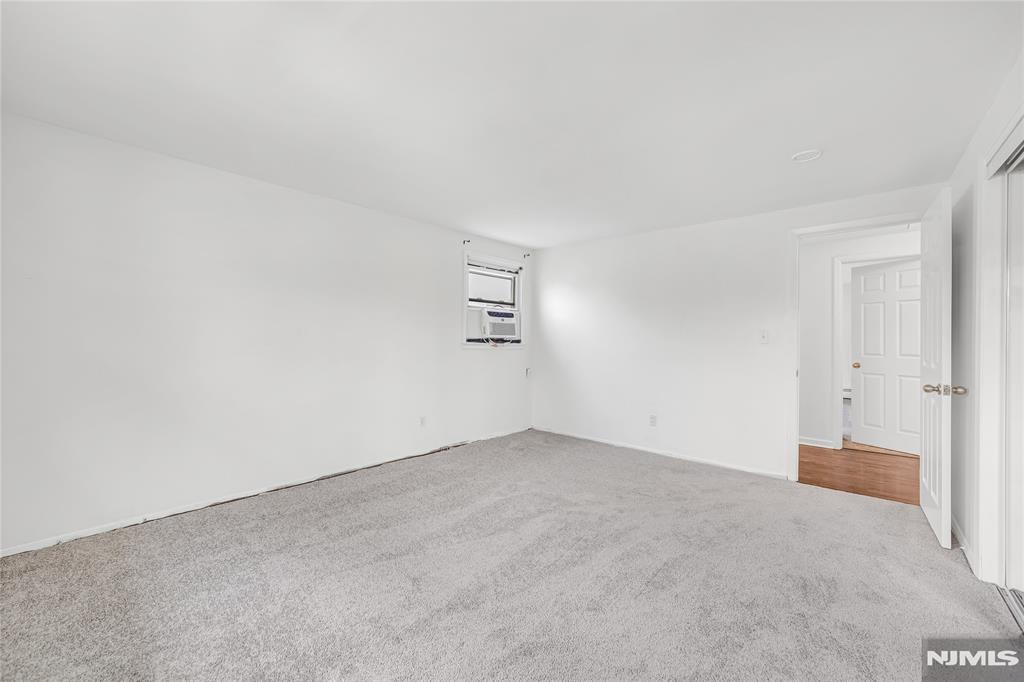 38 Washington Avenue, Unit 2 Rutherford, NJ 07070 - Photo 11 of 19