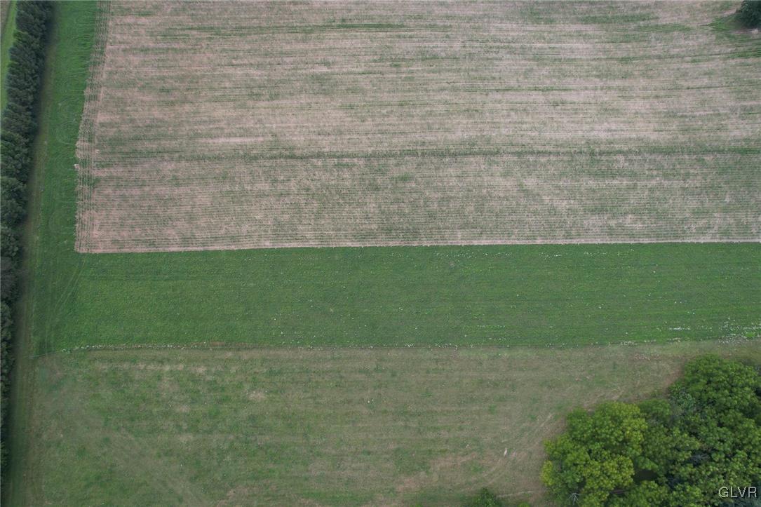 7280 Swamp Hollow Road Slatington, PA 18080 - Photo 5 of 11 Gallery Image 5