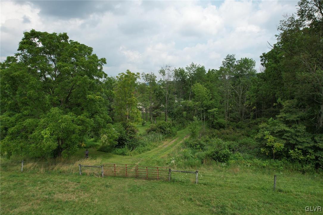 7280 Swamp Hollow Road Slatington, PA 18080 - Photo 9 of 11 Gallery Image 9