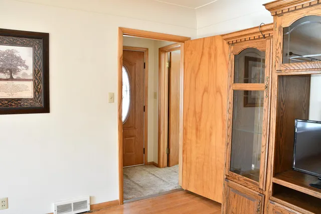 $265,000 | 1102 Grand Avenue, Worthington, MN 56187