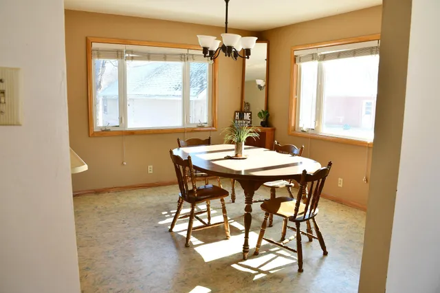 $265,000 | 1102 Grand Avenue, Worthington, MN 56187