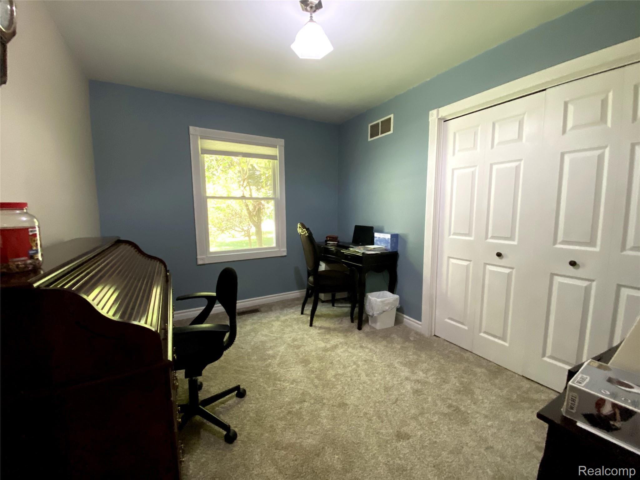 5427 Draper Road Jackson, MI 49201 - Photo 12 of 23 IMG_0774.HEIC