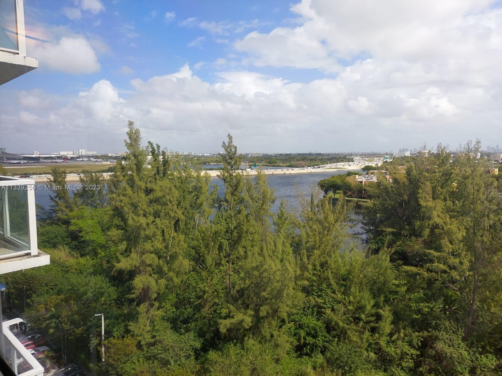 Flagami Miami, FL 33126 - Photo 20 of 40