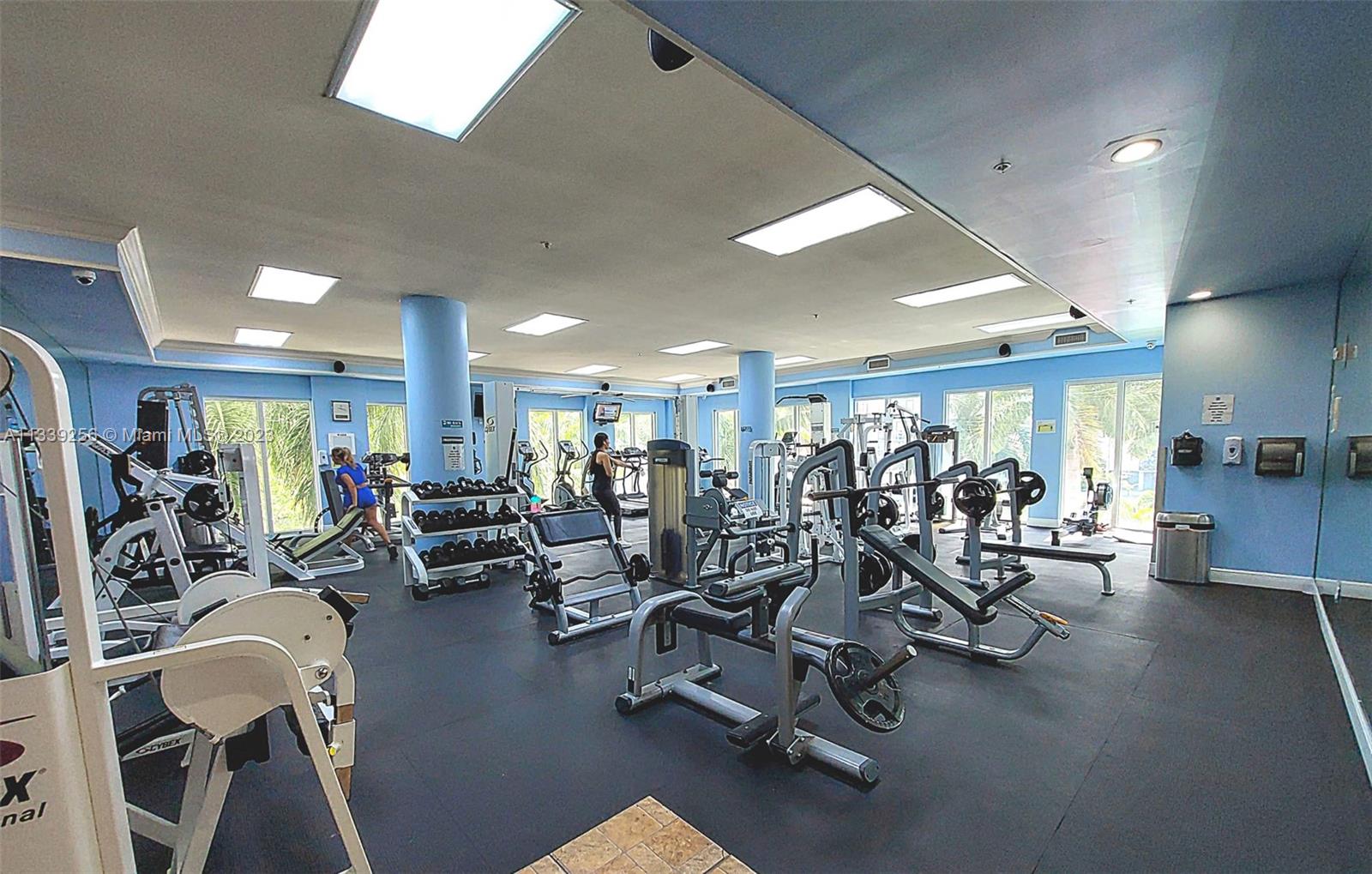 Flagami Miami, FL 33126 - Photo 33 of 40