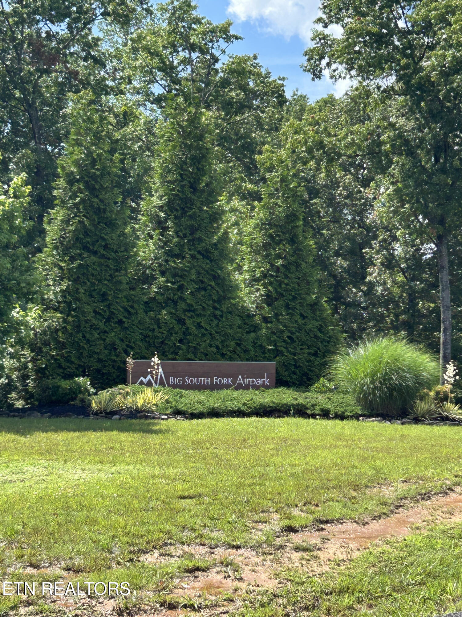 1) 58971-685294e306b67