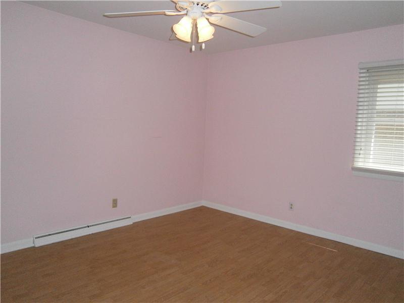 6245 Breamore Road Indianapolis, IN 46220 - Photo 20 of 22 Gallery Image 20